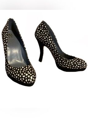 MRKT BROWN, BLACK & WHITE DOTTED CALF HAIR PUMPS (8.5)